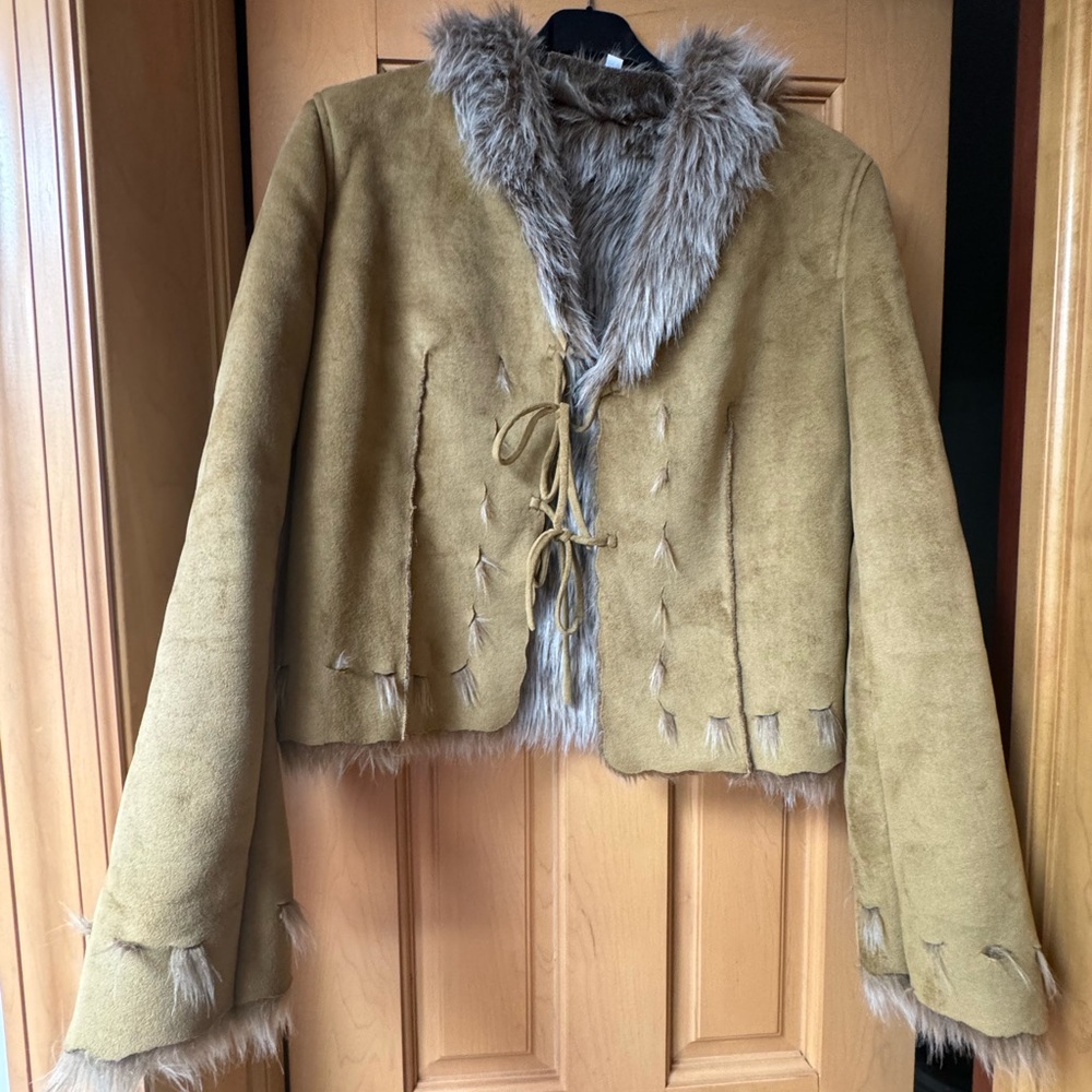 Women's Faux Fur Trim Teddy Jacket - Tan